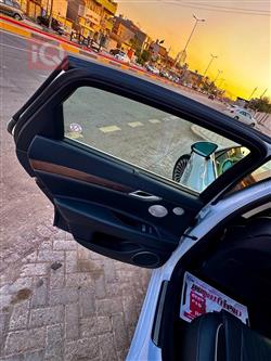 جنسس G80